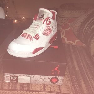 Air Jordan 4 retro (alternates)